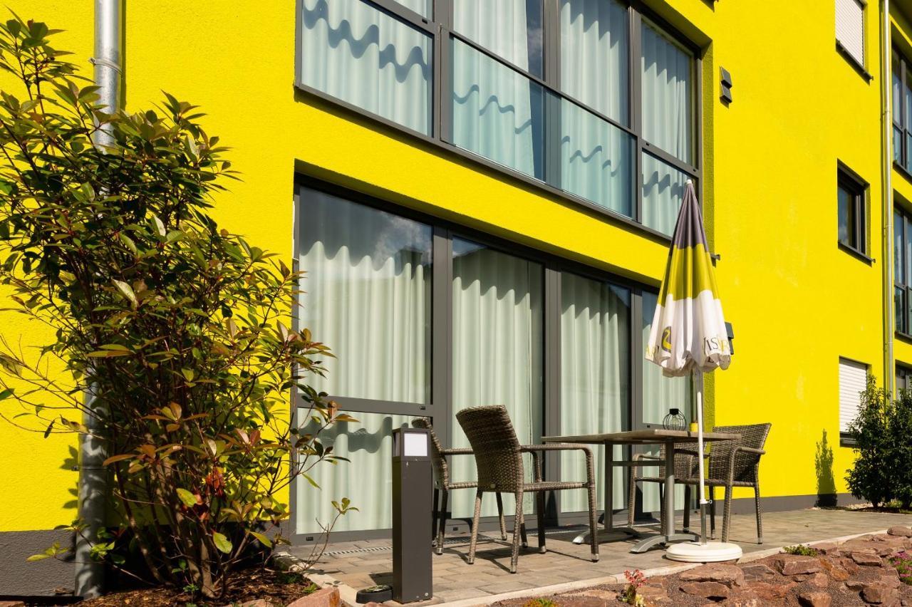 Vis Saar Vie - Ferienwohnungen An Der Saarschleife Mettlach Esterno foto